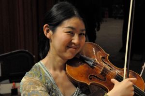 Konzertmeisterin Mayumi Hirasaki
